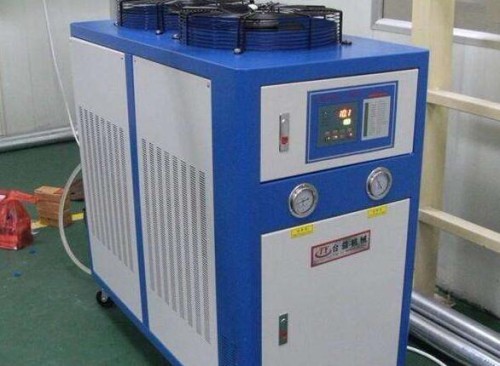 工業(yè)冷水機如何選擇類型